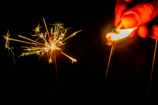 Feu Artifice Scintillements Lumières Bokeh Sur Fond Bleu Foncé — Photo