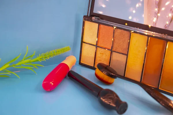 Verschillende Make Cosmetica Accessoires Een Roze Blauwe Achtergrond Make Beauty — Stockfoto