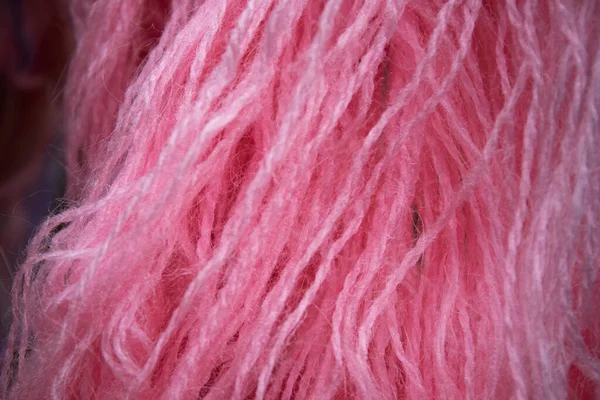 ピンクの糸を閉じて背景色 — ストック写真