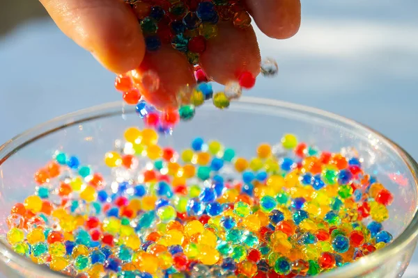 Veel Kleine Gelei Ballen Het Glas Veelkleurige Snoepballen Kleurrijke Hydrogel — Stockfoto