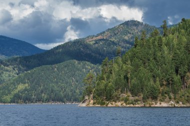 Yenisei Nehri, Sibirya 'da vahşi bir yer..