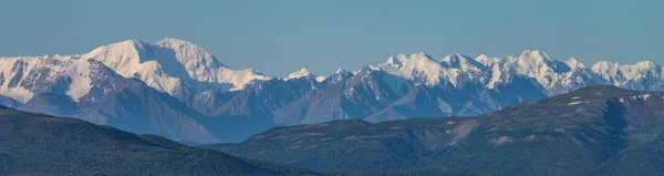 Ampio Panorama Vista Della Catena Montuosa Innevata — Foto Stock