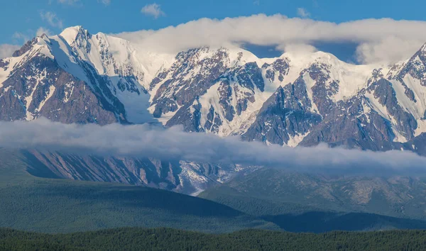 Schneebedeckte Berggipfel Reisen Den Bergen Klettern — Stockfoto