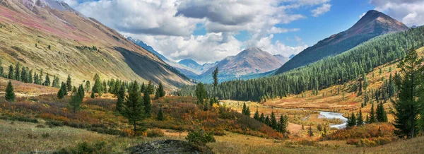 Jesień Dolinie Górskiej Widok Panoramiczny — Zdjęcie stockowe