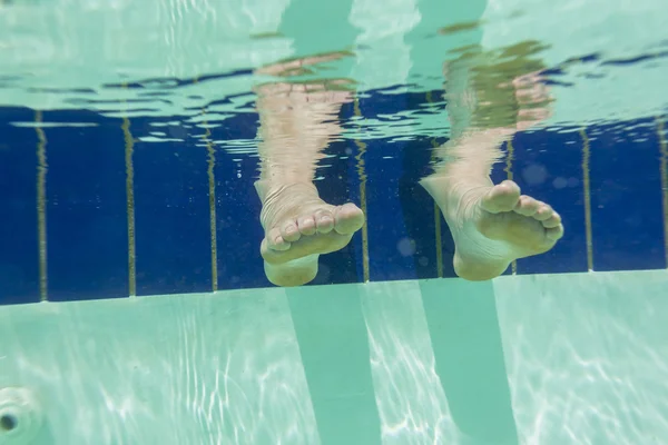 Feet Underwater  Pool — Stock Photo, Image