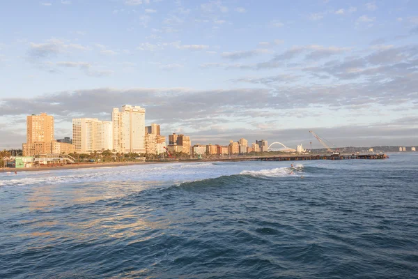 Durban Paisagem de surf à beira-mar — Fotografia de Stock