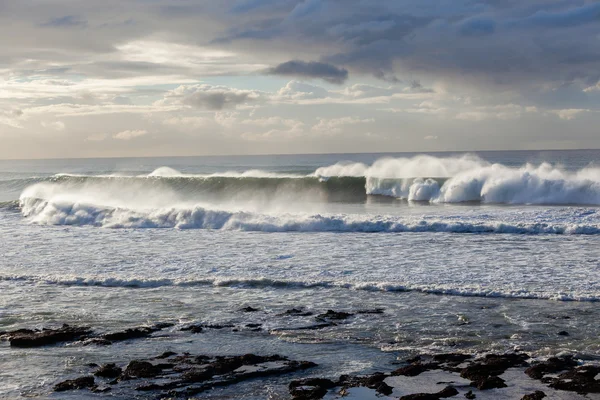 Wellenkraft der Ozeane — Stockfoto