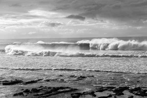 Ondas Poder Preto Branco — Fotografia de Stock