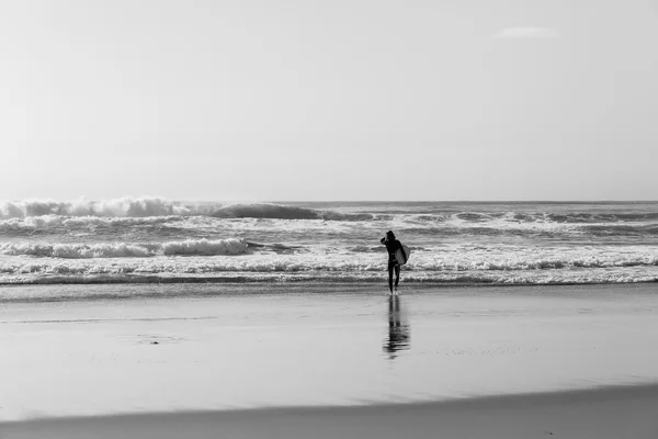 Surfer Playa Océano — Foto de Stock