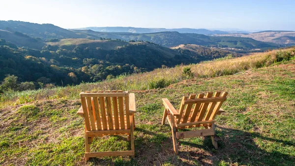 Two Wood Chairs Together Overlooking Scenic Mountains Valley Forest Trees — Stock Photo, Image