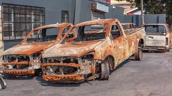 Four Fire Destroyed Burnt Car Vehicles Roadside Riots Arson — Stock Photo, Image