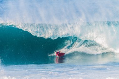 sörf sörfçü vücut yatılı dalga