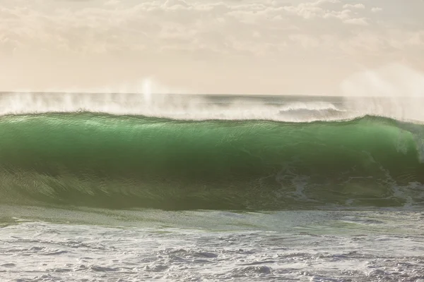 Onda oceânica vertical — Fotografia de Stock