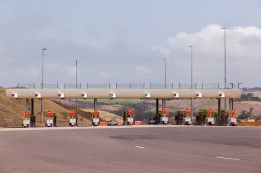 Otoban yol otoyol Gates