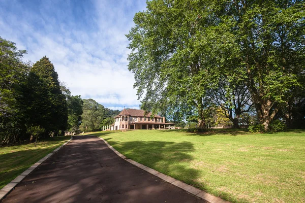 Home Entrance Landscape — Stock Photo, Image