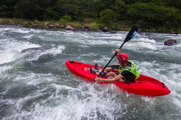 Kayaks River Acción —  Fotos de Stock