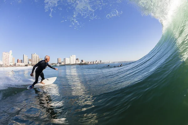 Surfing agua acción Durban — Foto de Stock