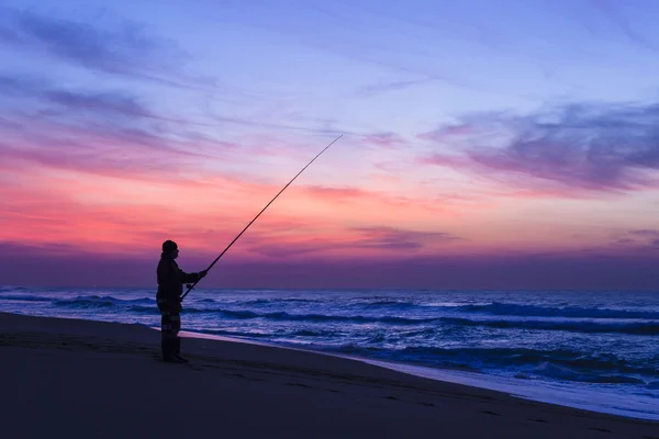 Pesca praia amanhecer cores — Fotografia de Stock