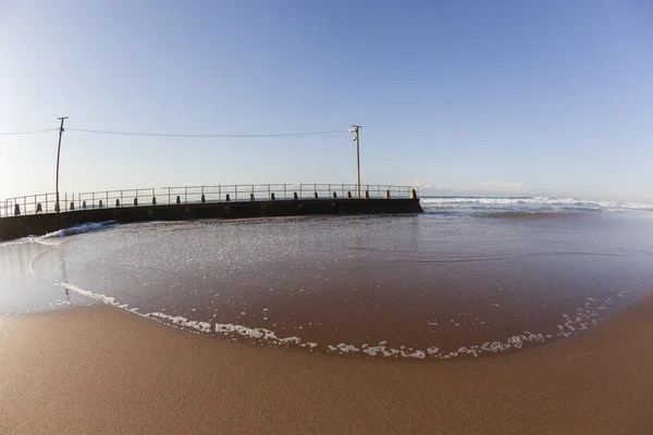 Lavado de agua de mar de playa — Foto de Stock