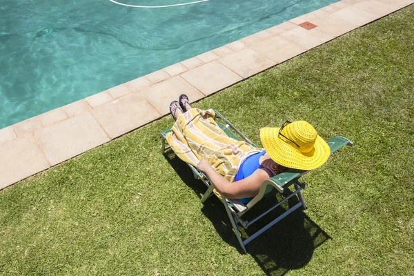 Frauenschwimmbecken — Stockfoto