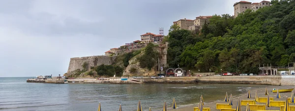 Panorama Ulcinj içinde küçük bir plaj olduğunu