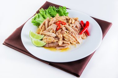 Tay baharatlı ton balığı