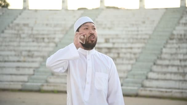 Hombre Asiático Islam Oración Ramadán Festival Concepto — Vídeo de stock