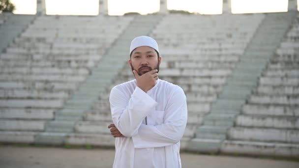 Азиатский Человек Ислам Молитва Рамадан Фестиваль Концепции — стоковое видео
