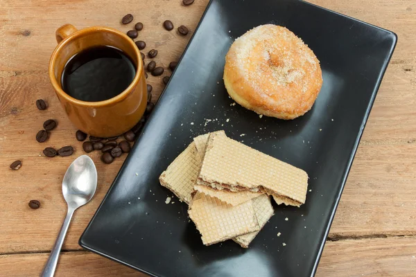Coffee and wafer stick and donuts sugar — Stock Photo, Image