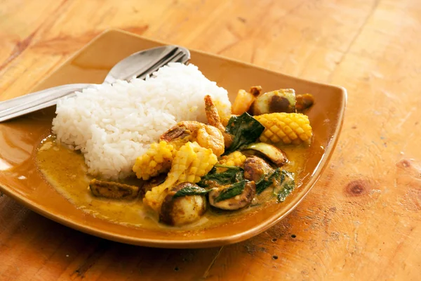 Gamberetti thai curry verde — Foto Stock