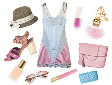 Bayan Giyim Aksesuarları yaz kolaj üzerinde beyaz izole.