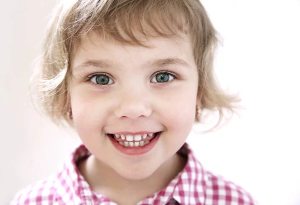 Gyermek Lány Mosolygós Arc Közel Toddler Portré Kedves Boldog Gyerek — Stock Fotó
