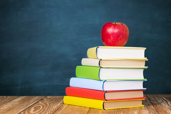 Voltar ao fundo da escola. — Fotografia de Stock