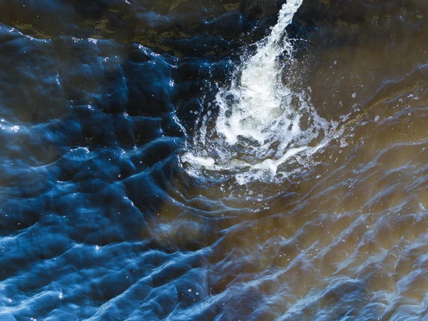 신선한 물 폐기물의 오염 — 스톡 사진