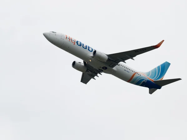 Boeing 737-8KN (W) companhia aérea orçamento Flydubai — Fotografia de Stock