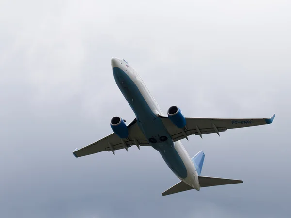 Boeing 737-8lj (W) bütçe havayolu zafer