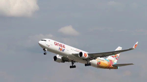 Boeing 767-3Q8ER (W), Anex-tour — Foto Stock