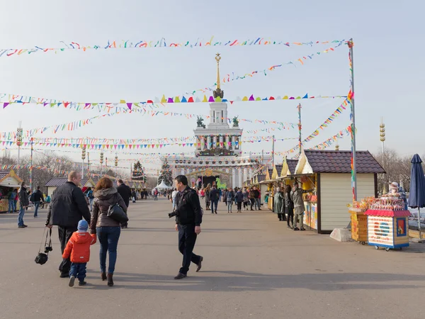 Högtiden Maslenitsa i Moskva på Enea — Stockfoto