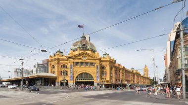 Flinders Sokağı İstasyonu, Melbourne istasyonu.