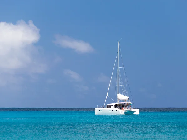 White ship — Stock Photo, Image