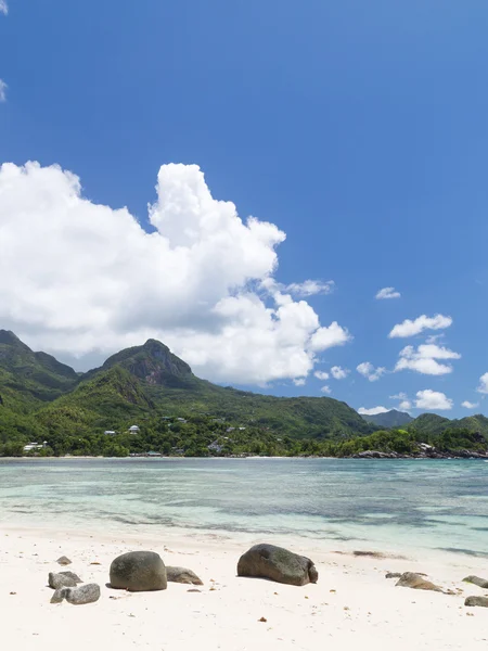 Pierres anciennes d'origine volcanique — Photo