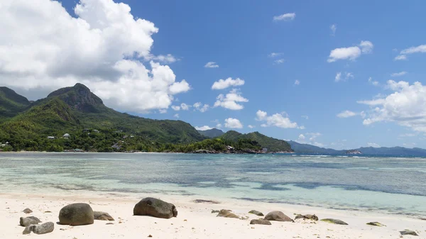 Сейшельский пляж — стоковое фото