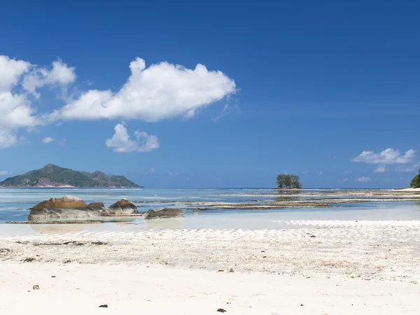Seychelles hermoso paisaje marino — Foto de Stock