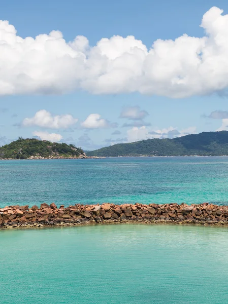 Pier auf der Insel Praslin — Stockfoto