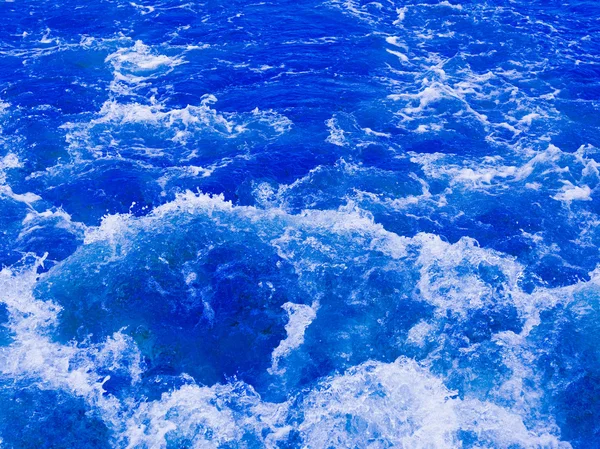 Köpük whitewater güçlü akışı — Stok fotoğraf