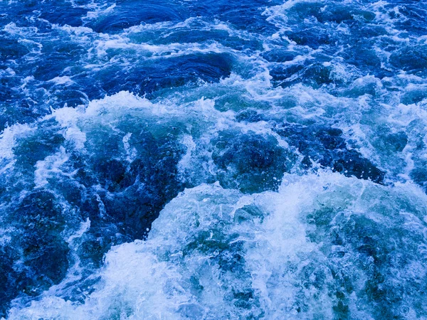 Silný proud vody, modré — Stock fotografie