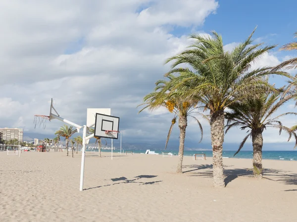 La gran playa de arena de Alicante — Foto de Stock