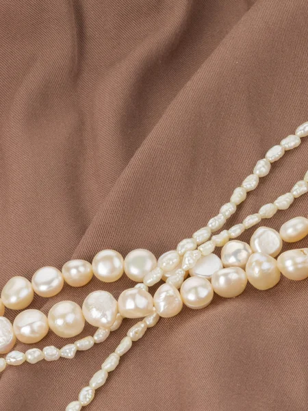 Natural white pearls — Stock Photo, Image