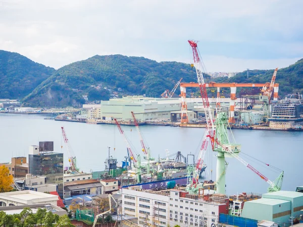 Veduta del porto di Nagasaki dal giardino glover . — Foto Stock