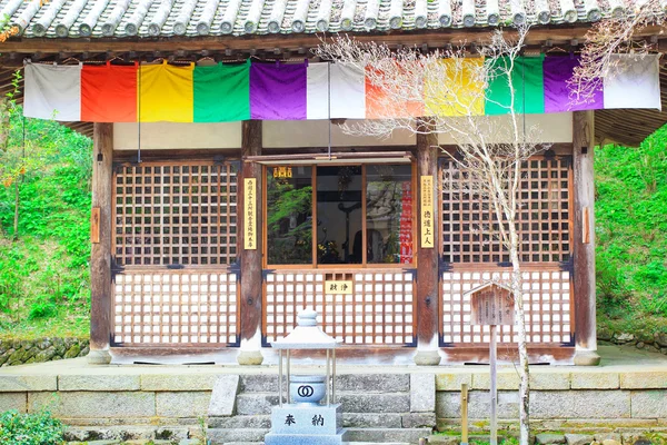 Vårplats i Nara vid det antika templet, "Hasedera" — Stockfoto